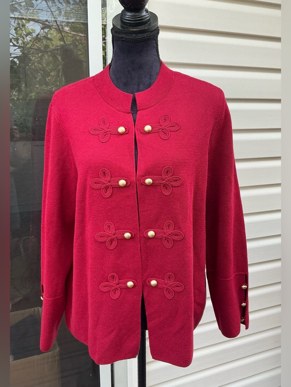Chico's Red Knit Decorative Button Jacket🌹